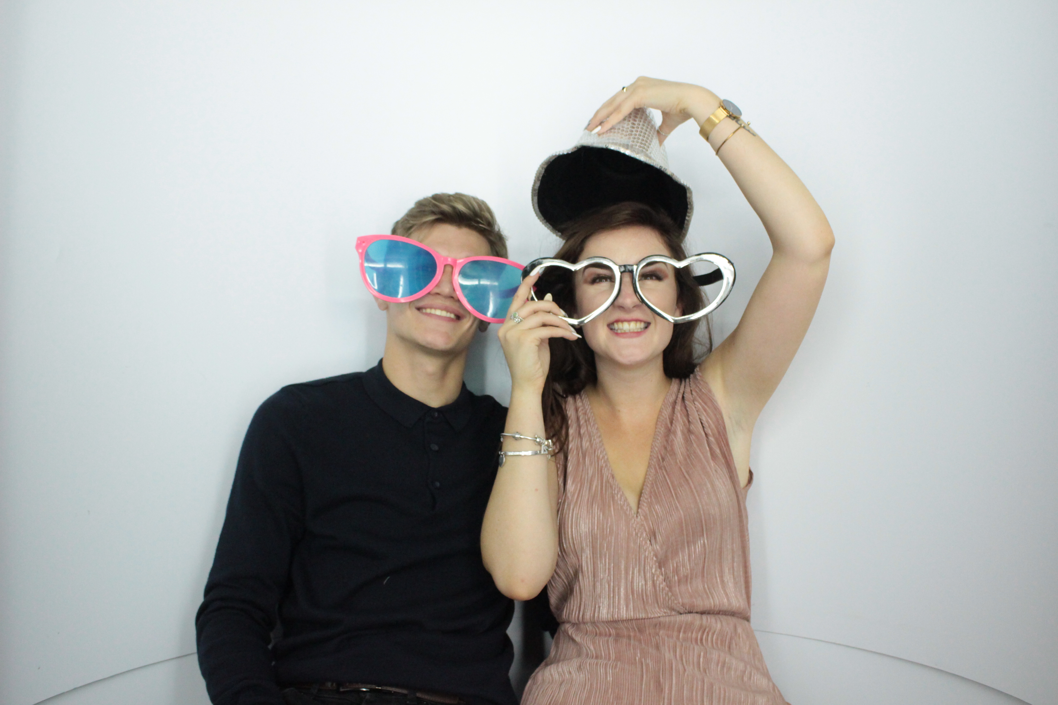 Martin & Colleen’s Joint 50th | View more photos from the event at gallery.myphotoboothexperience.co.uk/u/MyPhotoBoothExperienceLtd/Martin-Colleen’s-Joint-50th